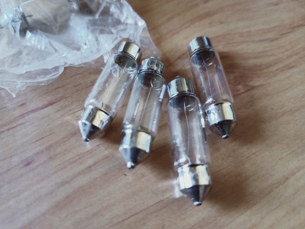 [00526] Bombilla 24V 5W Siluro
