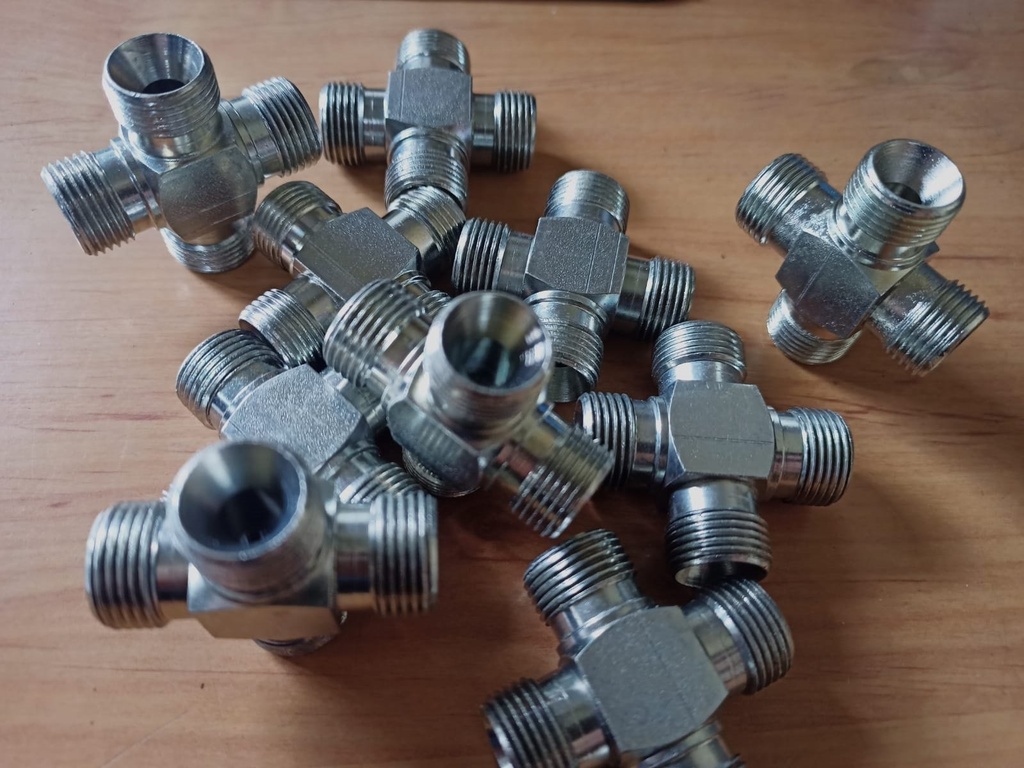 Adaptador Cruz M-M-M-M 3/8 BSP