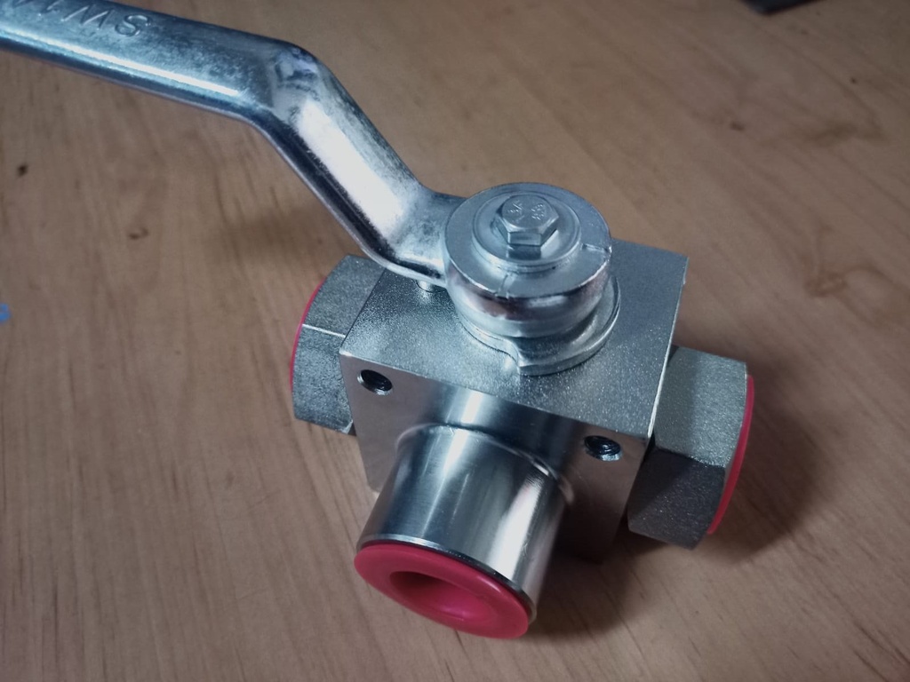 Llave de Paso 3 Vias 3/4