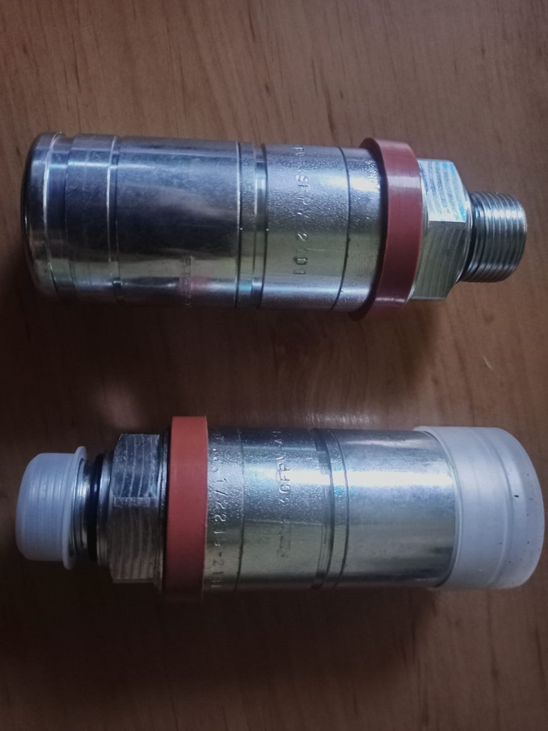 [061010MF] Enchufe Hembra 1/2 M-22/150 3CFPV Faster