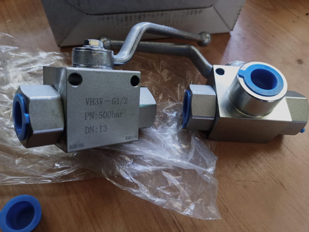 Llave de Paso 3VIAS-1/2