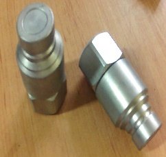 [061111] Enchufe Macho Cara Plana 3/4 400BAR DN13