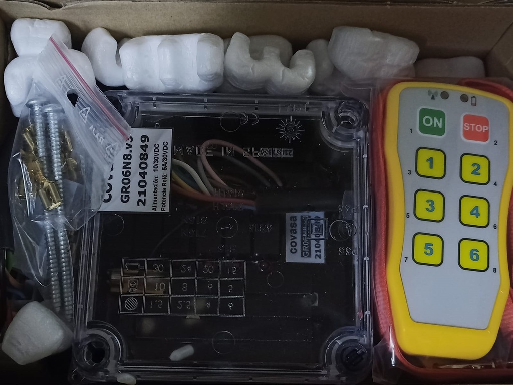 [09475-06] Radio Mando 6 Funciones + Funda