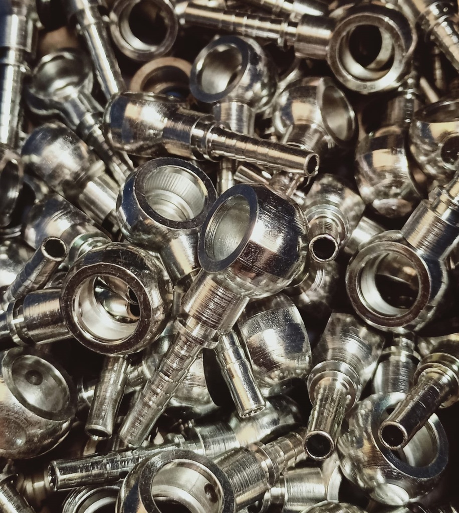 Conexion Orientable Ø14-T.1/4