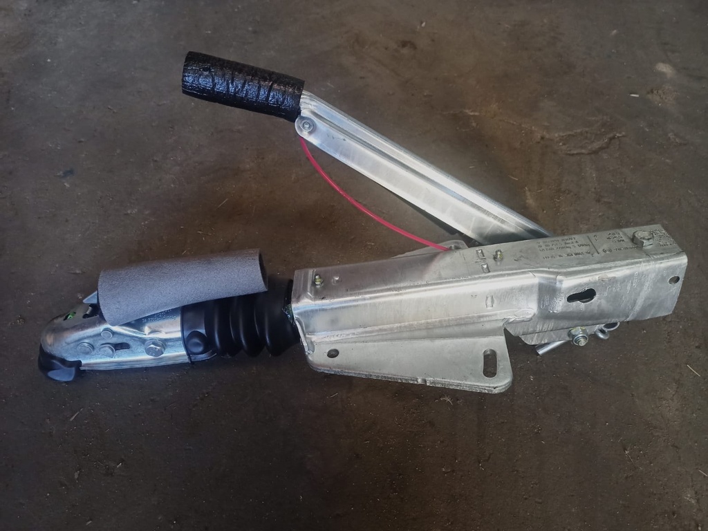 [5125] Enganche C/F V 1500-2700KG Al-Ko