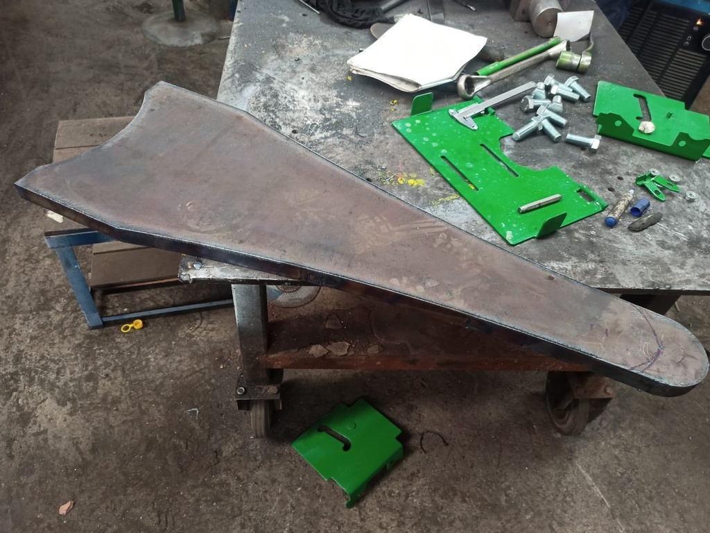 Chapa de 30MM Enganche Barriga John Deere 8310