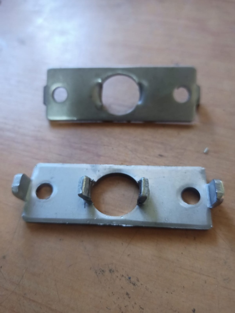 Chapa INOX Fallebas Puertas Exteriores Lecitrailer