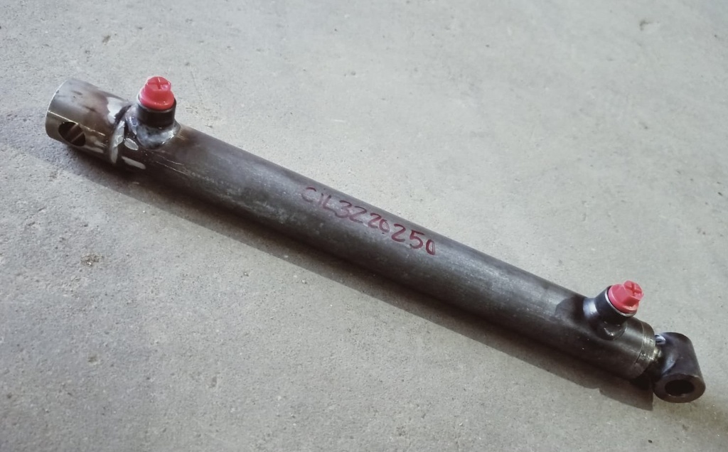 Cilindro Hidraulico 20*32/40*250 d/e
