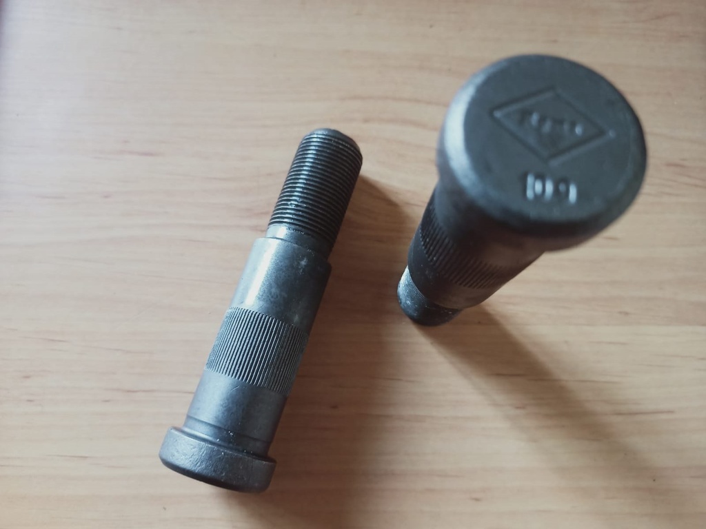 [ESP22110] Esparrago Buje R-Doble Moder. 3120412211
