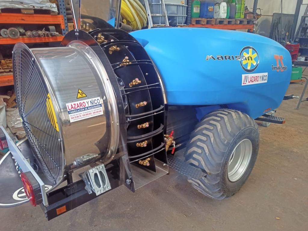 Atomizador Arrastrado 2000LT Tornado Simple Frutal Marisan