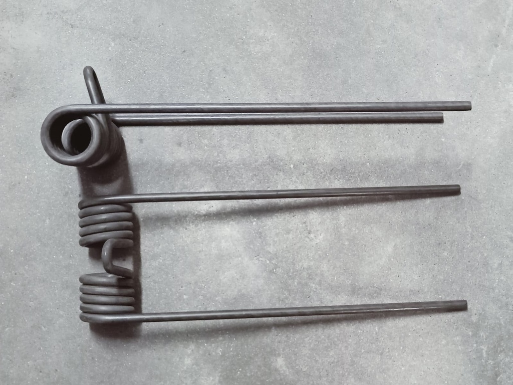 Muelle Rastra 10MM Trasero