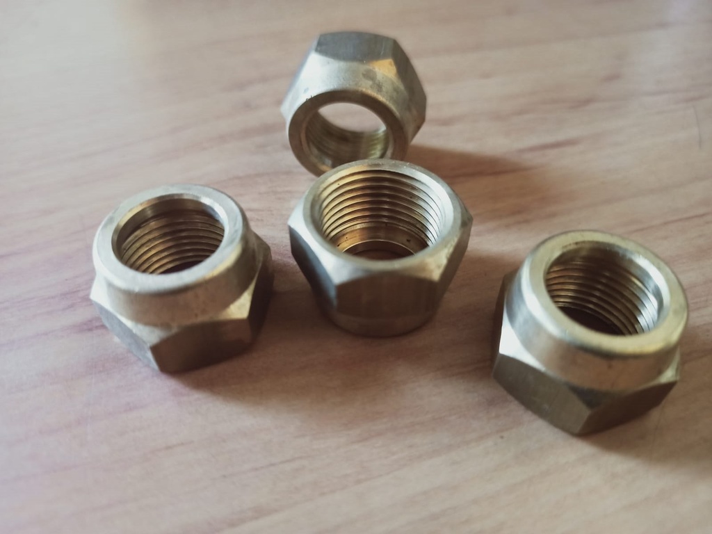Tuerca Laton Espiga 3/8"