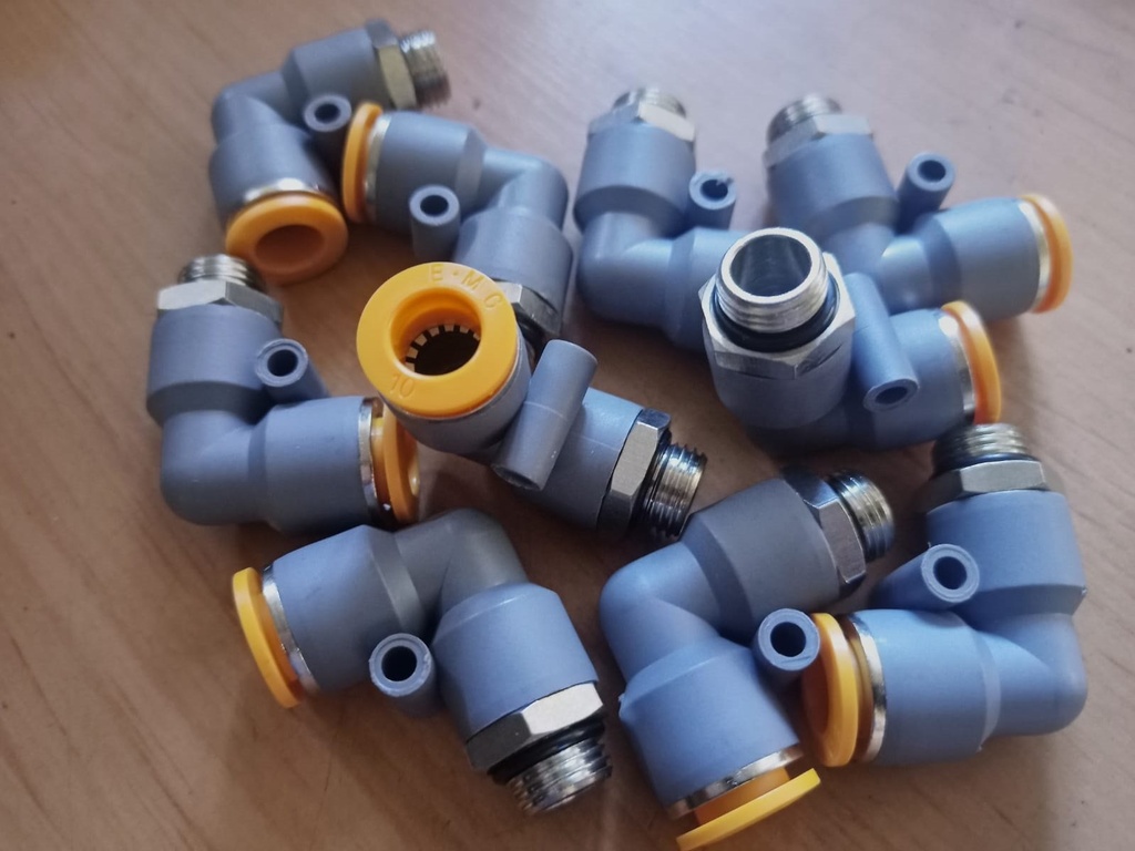 [RAC101490] Racor Codo Tubo 10 Rosca 1/4"