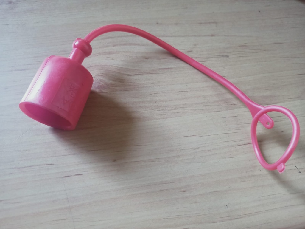 Tapon Rojo Hembra Goma 3/4" Protector Conectores ISO
