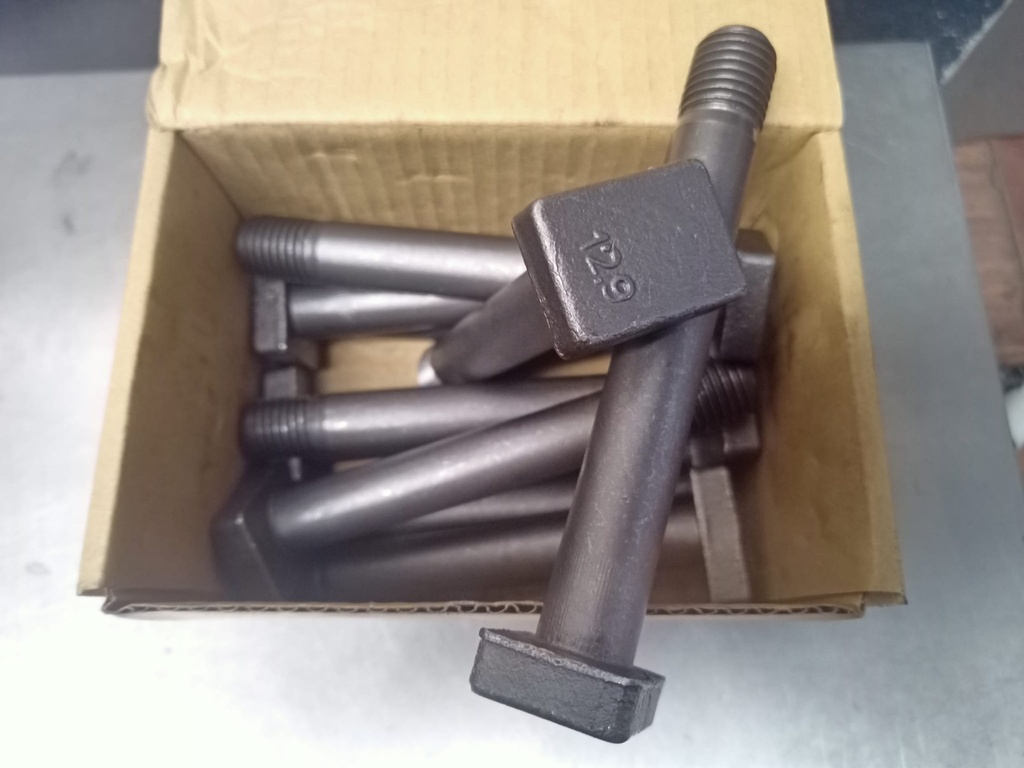 [TB20] Tornillo Bulon para Martillo Serrat M-20*143