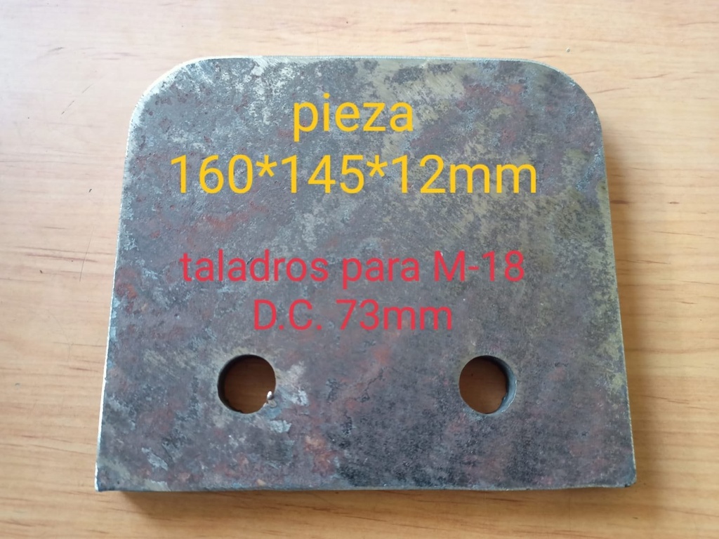 [TOP004] Pieza Chapa 160*145*12MM con Taladros M-18 Topavi