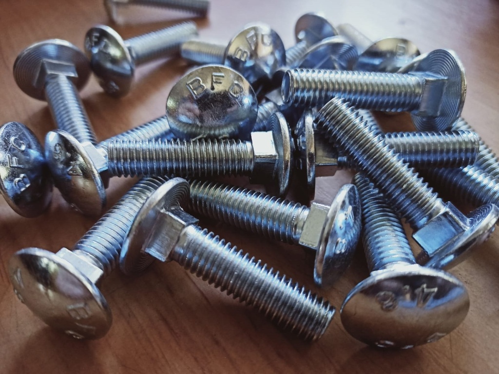 [TOR1040CR] Tornillo 10*40 C/R C/C