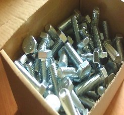Tornillo 12*040 Acero 8.8 DIN 933-931
