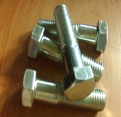 Tornillo 20*70 Acero 8.8 DIN 931
