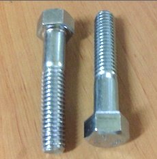 [TOR2490] Tornillo 24*090 Acero 8.8