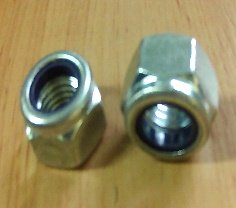 Tuerca Autoblocante 18MM 10.9 C-31